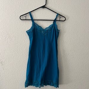 turquoise lace tank